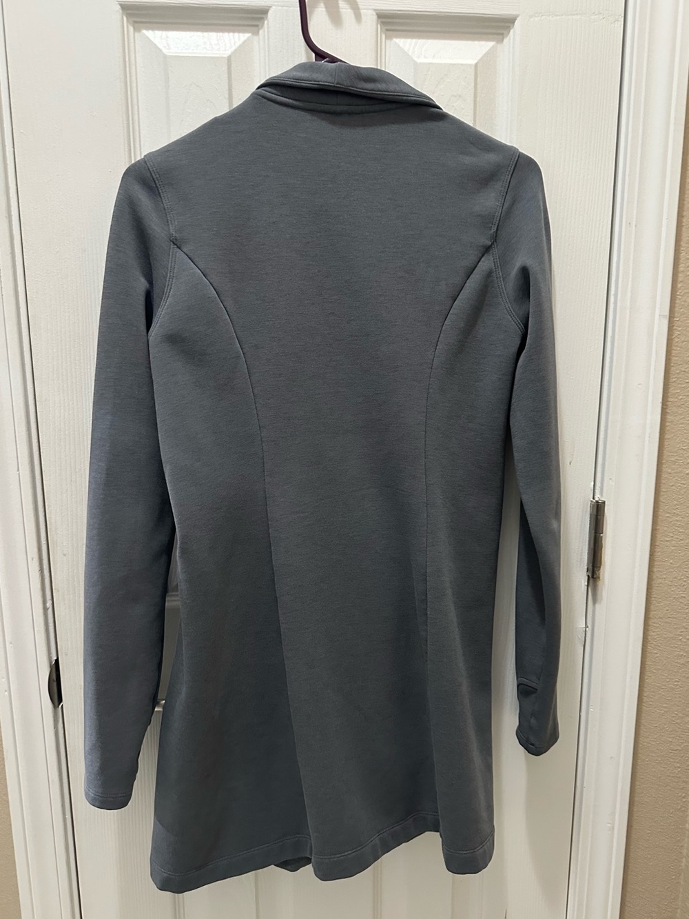 Athleta SoftTech Cya Wool Blend
Grey Jacket Size Small - Picture 4 of 13